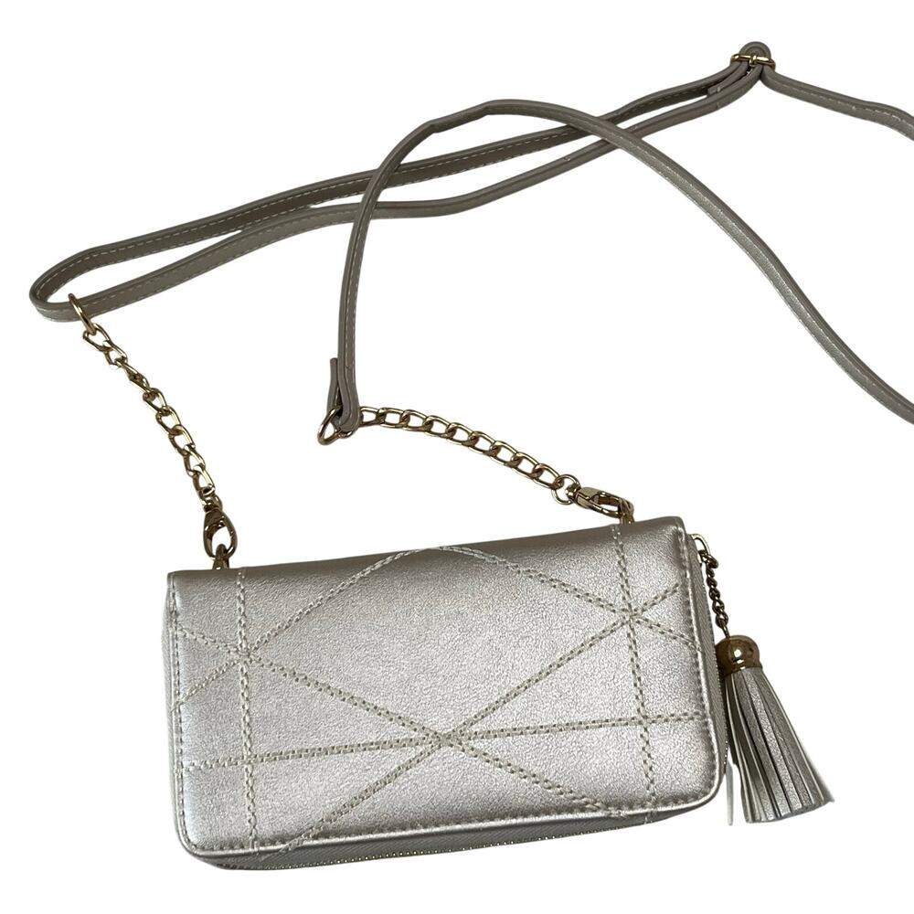 Save the girls Crossbody‎ Smartphone Purse Silver Faux Leather Small